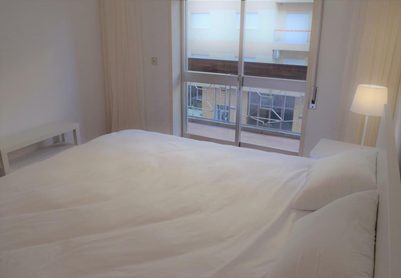 Braga Centro - Apartamento Espacoso E Confortavel - Todas As Comodidades Exterior photo